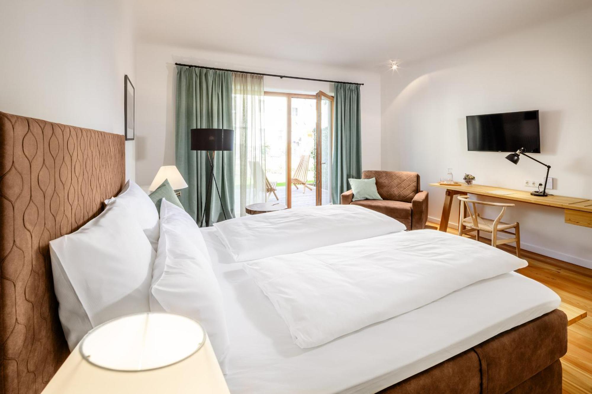 Hotel Zum Glockenturm Marktl Екстериор снимка